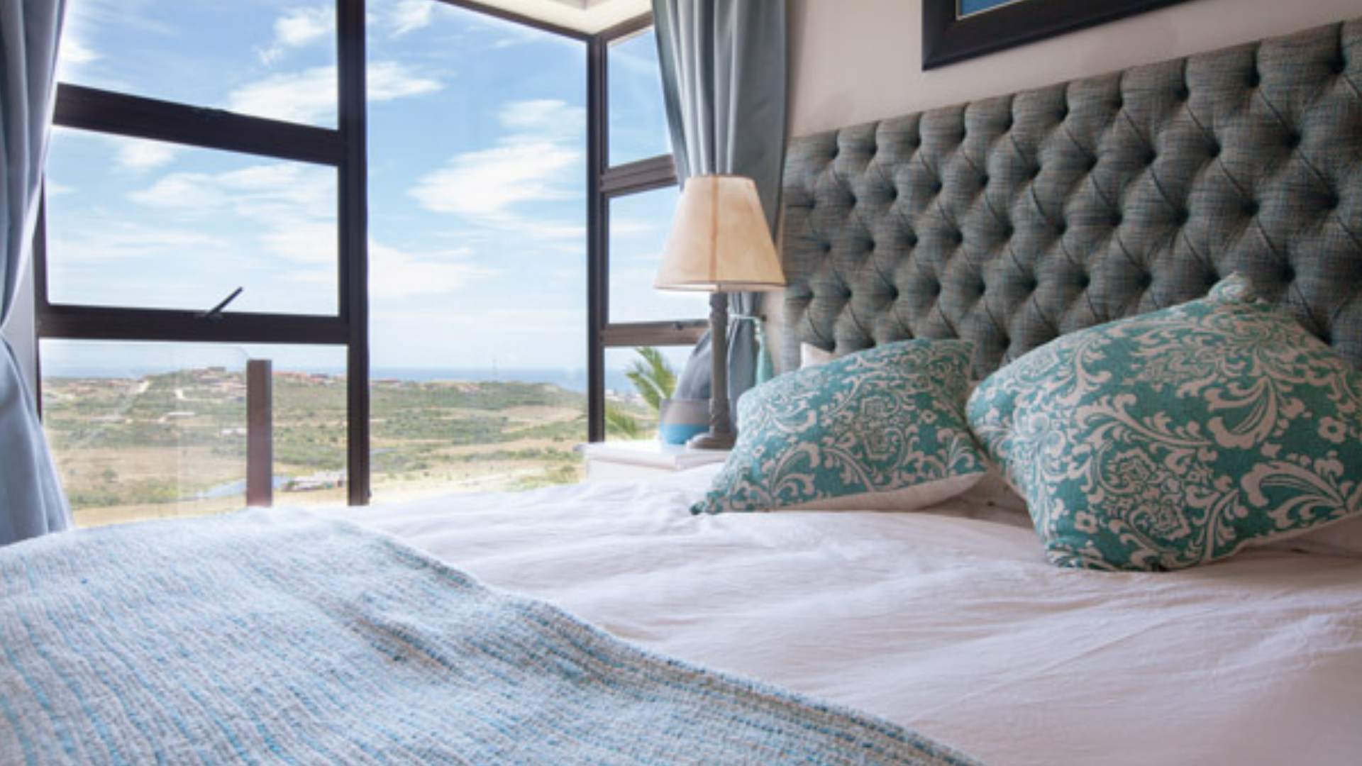 Sugarbird Room