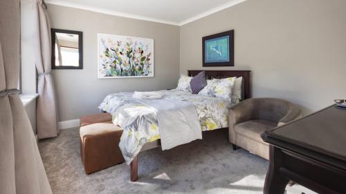 fly-me-to-the-moon-guesthouse-mossel-bay-accommodation-general-areas-11