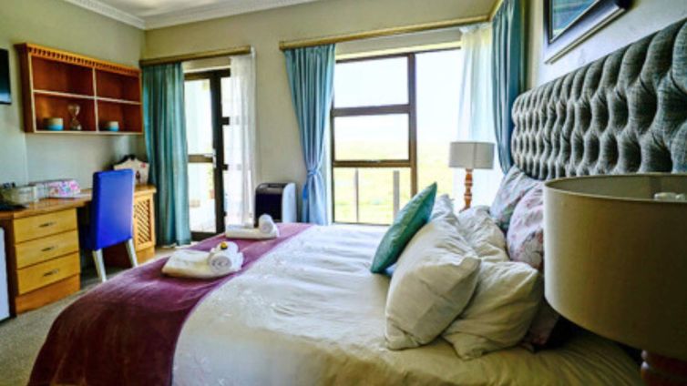 Luxury guesthouse accommodation at Mossel Bay South Africa - sugarbird Room (1920 × 1080 px) (5)