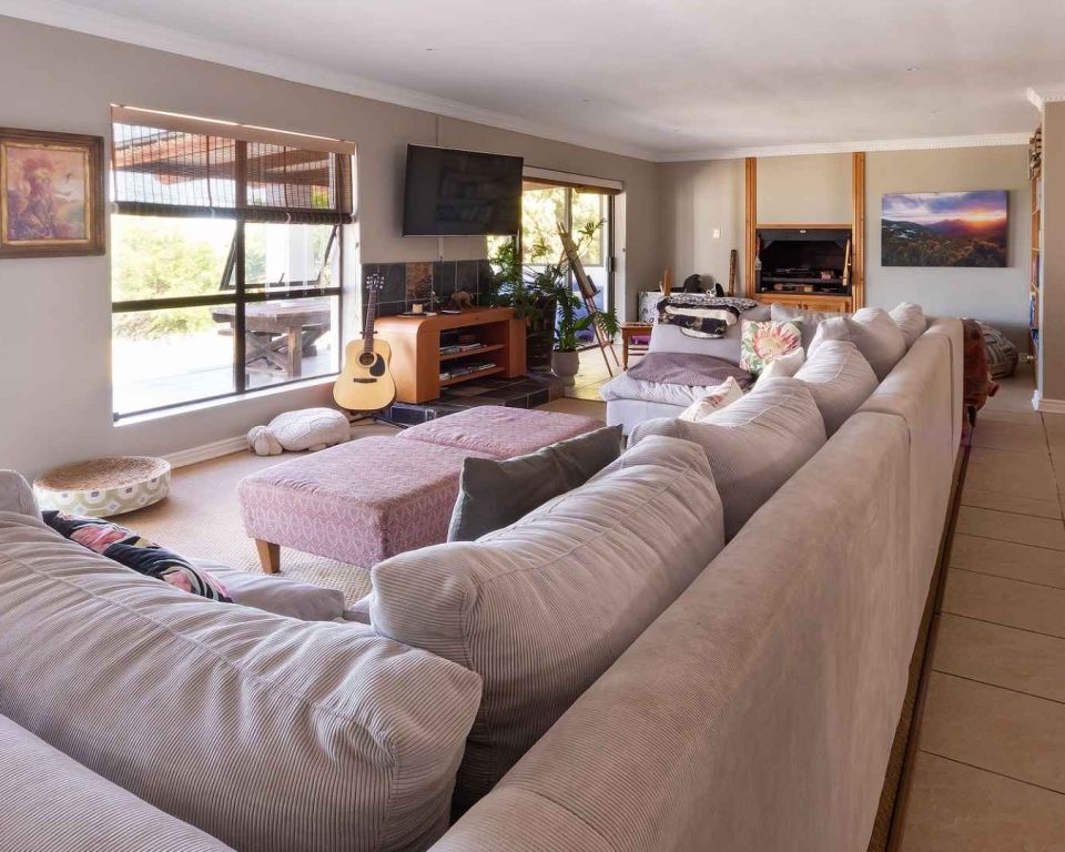 Fly me to the moon guesthouse - Mossel Bay accommodation - Aloe Villa (9)